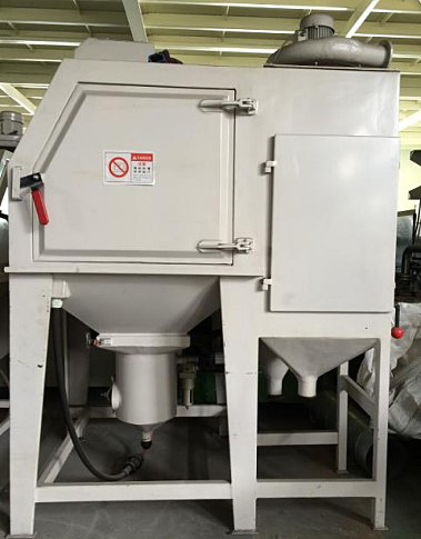 Полуавтоматическая пескоструйная камера барабанного типа 9080P-B